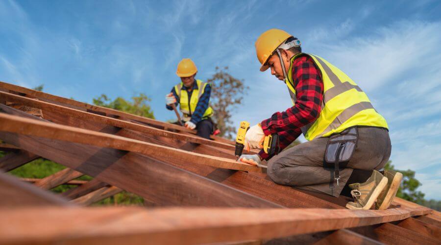 Professional Flat Roofing Installation services in Dayville, OR